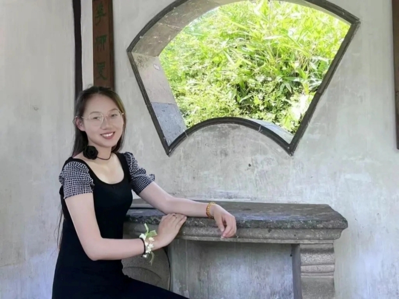 靳睿.jpg
